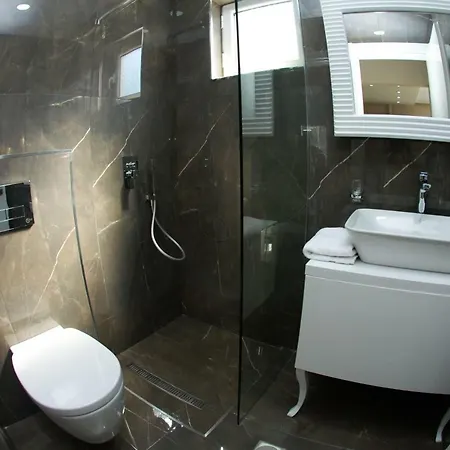 Oceanic Luxury Sarande