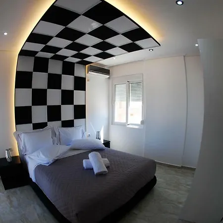 Oceanic Luxury Apartment