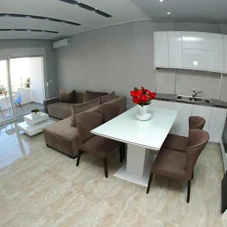 Oceanic Luxury Apartment *