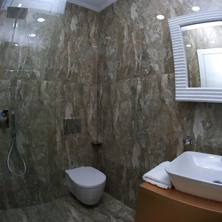 Oceanic Luxury Sarande