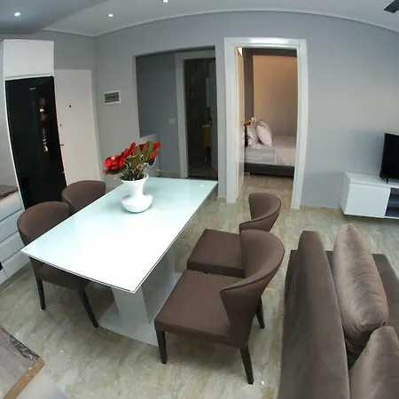Oceanic Luxury Apartment *