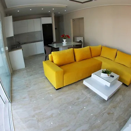 Oceanic Luxury Apartment Sarande