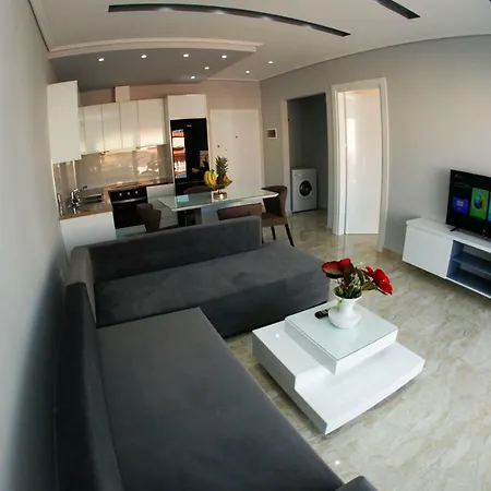 Oceanic Luxury *