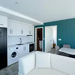 Oceanic Luxury Apartment *