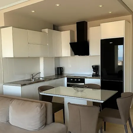 Oceanic Luxury Lägenhet Sarandë