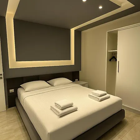 Oceanic Luxury *