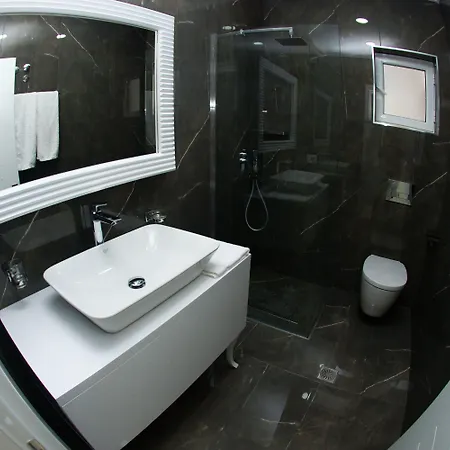 Apartament Oceanic Luxury Saranda