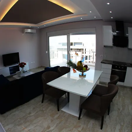 아파트 Oceanic Luxury Sarandë