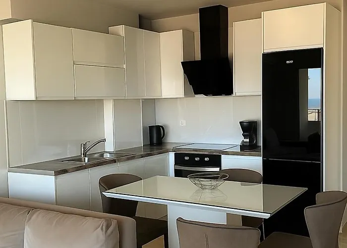 Oceanic Luxury 公寓 Sarandë