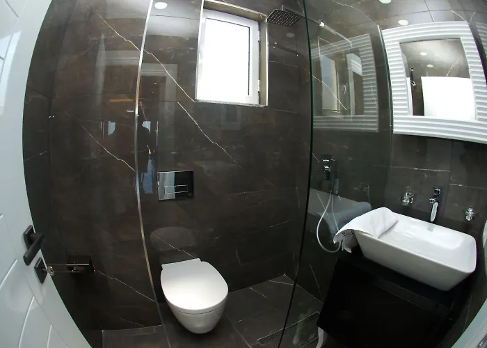 Oceanic Luxury Sarandë